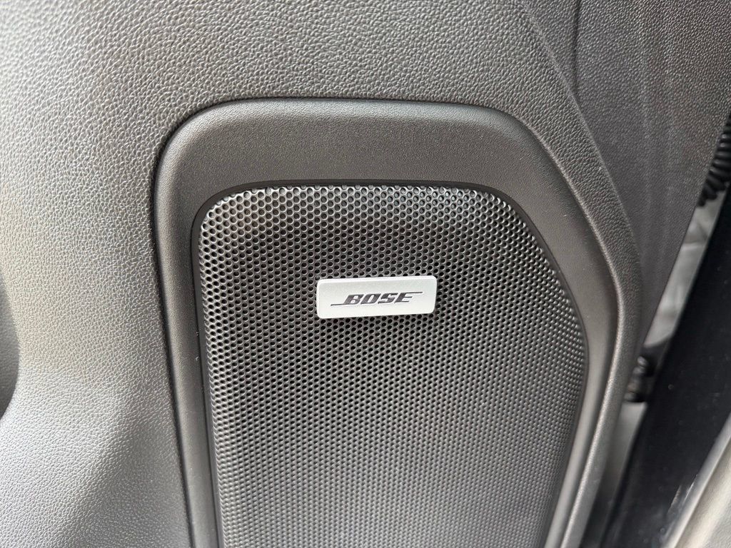 Used 2022 Chevrolet Silverado 2500 High Country w/ Technology Package AWD/4WD image 23
