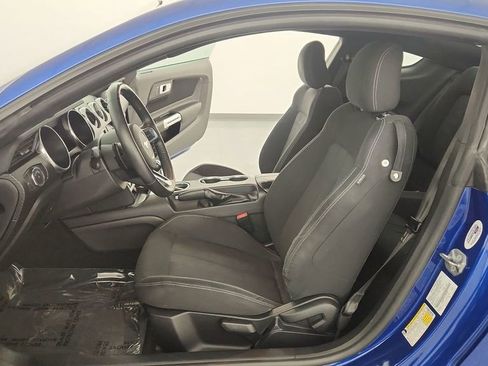 Used 2018 Ford Mustang Coupe image 13