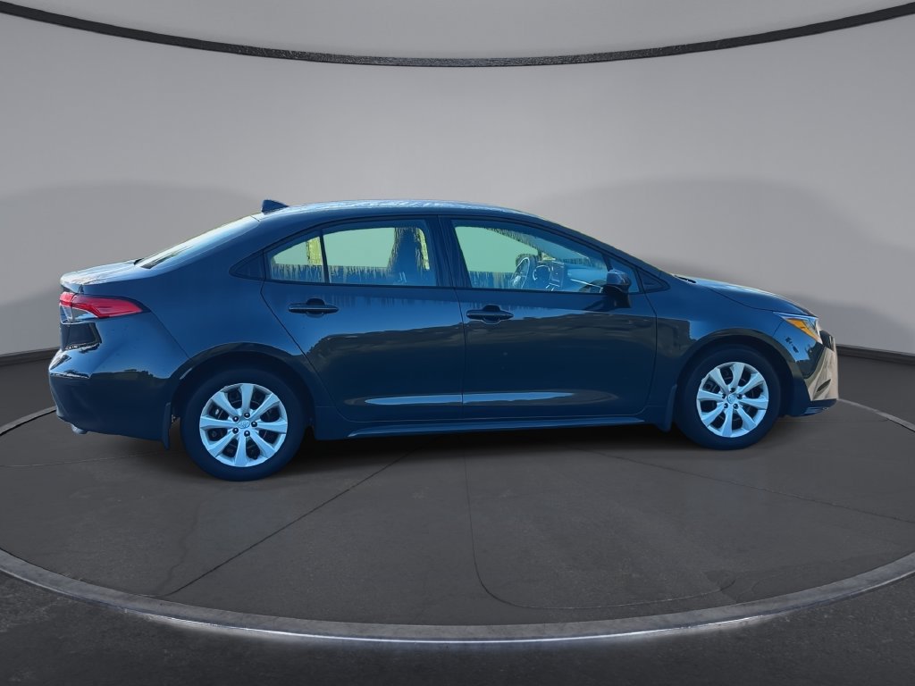 Used 2026 Toyota Corolla LE FWD image 9