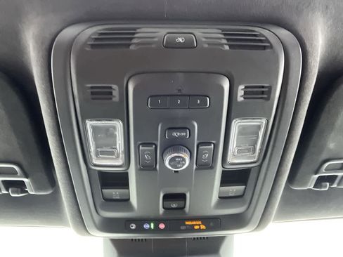 Used 2023 Cadillac Escalade V w/ LPO, ONYX Package image 37