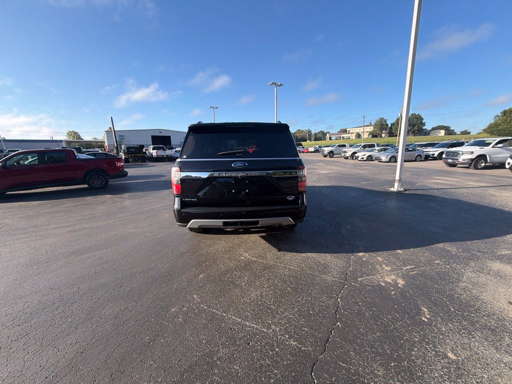 Used 2021 Ford Expedition Limited RWD image 4