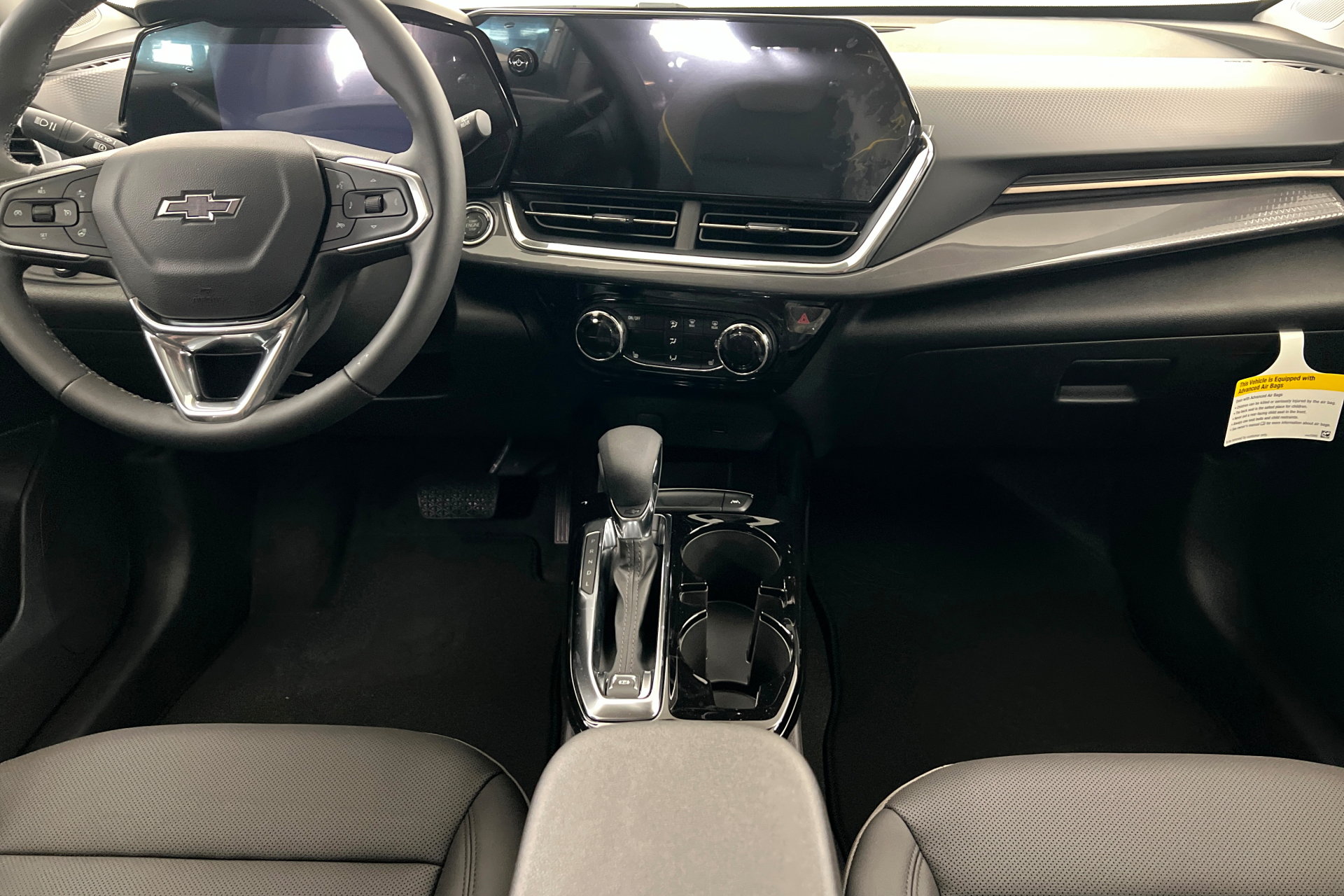 New 2026 Chevrolet Trax ACTIV w/ Driver Confidence Package FWD image 14