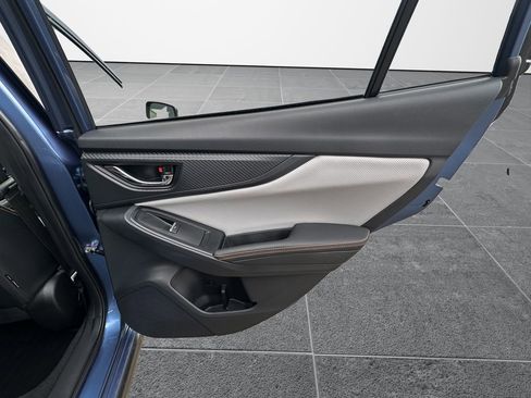 Used 2019 Subaru Crosstrek 2.0i Limited w/ Moonroof Package w/Navigation image 21