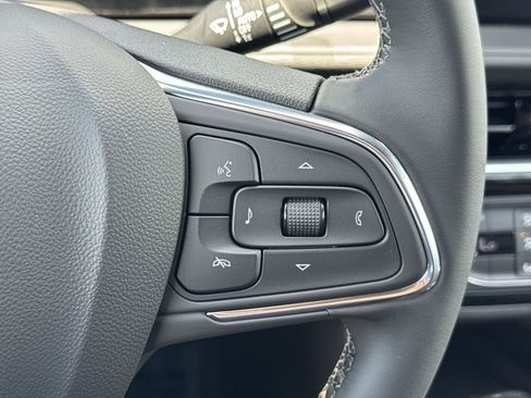 New 2026 Buick Envista Sport Touring w/ Convenience II Package FWD image 43