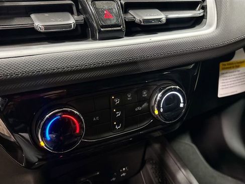 New 2026 Chevrolet TrailBlazer LT AWD/4WD image 18
