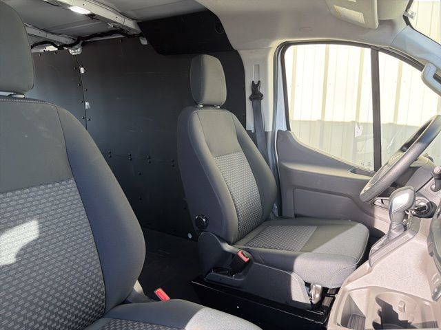Used 2024 Ford Transit 150 Low Roof AWD w/ Load Area Protection Package image 8