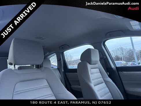 Used 2019 Honda CR-V LX image 17