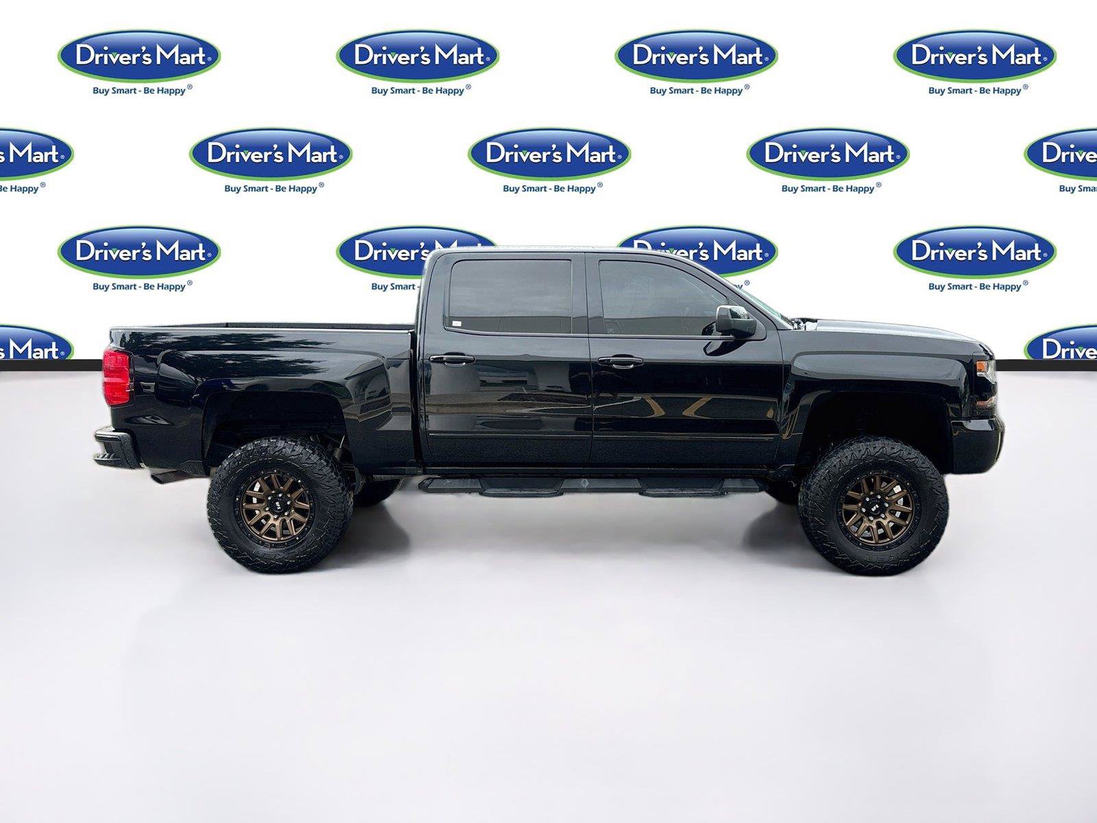 Used 2018 Chevrolet Silverado 1500 LT w/ All Star Edition AWD/4WD image 8