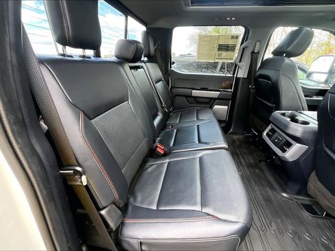 Used 2023 Ford F250 Lariat w/ Lariat Ultimate Package AWD/4WD image 19