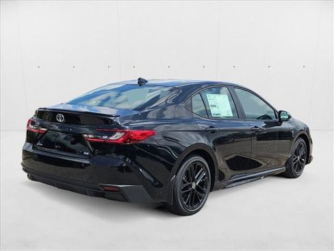 New 2025 Toyota Camry SE image 2