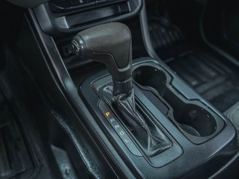 Used 2019 Chevrolet Colorado W/T image 20