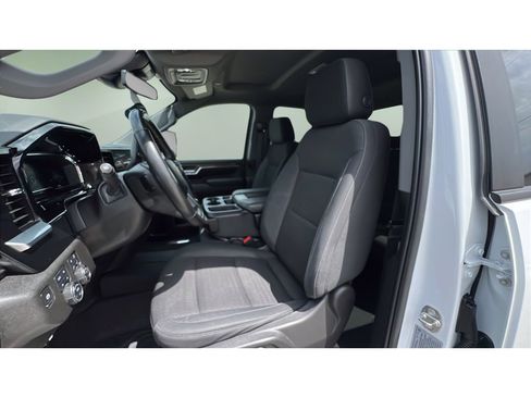 Certified 2024 Chevrolet Silverado 2500 LT AWD/4WD image 24