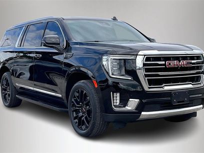 Used 2023 GMC Yukon XL SLT w/ SLT Premium Package