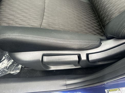 Used 2018 Nissan Rogue S AWD/4WD image 22