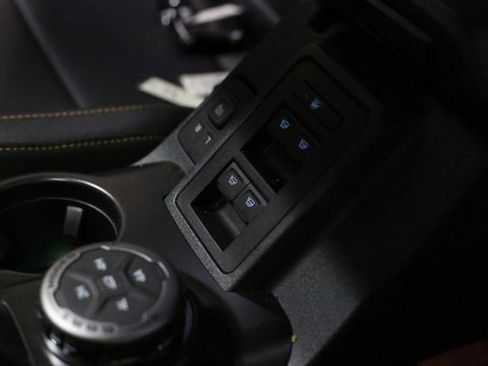 Used 2023 Ford Bronco Badlands w/ Sasquatch Package image 18