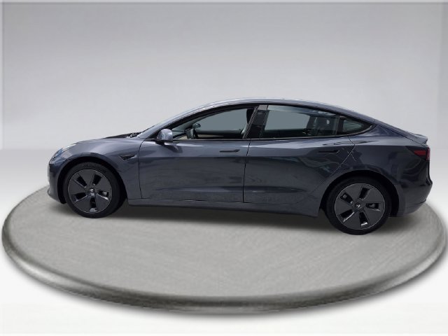 Used 2023 Tesla Model 3 Standard Range RWD image 16