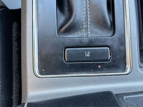 Used 2018 Ford F150 Raptor w/ Equipment Group 802A Luxury image 43