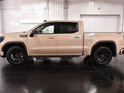 Used 2022 GMC Sierra 1500 Elevation image 4