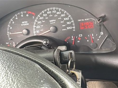 Used 2002 Chevrolet Camaro LT image 21