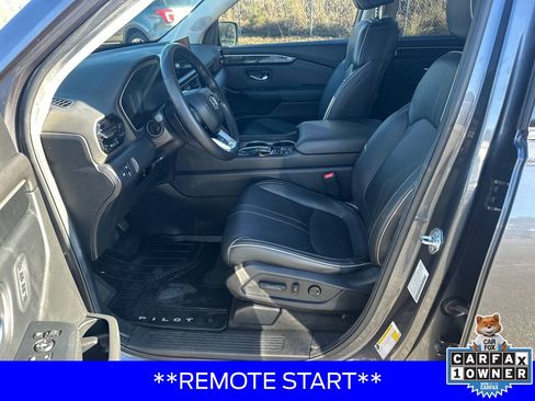 Used 2025 Honda Pilot Elite image 9