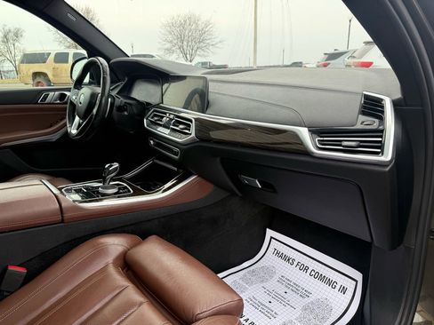 Used 2021 BMW X5 xDrive40i w/ Convenience Package image 13