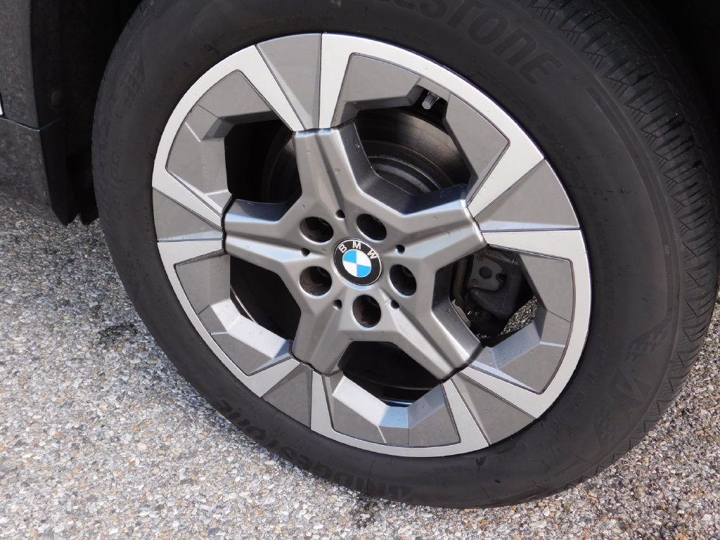 Used 2023 BMW X1 xDrive28i w/ Premium Package AWD/4WD image 13
