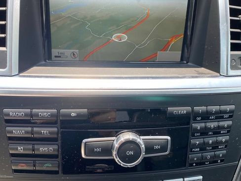Used 2014 Mercedes-Benz GL 450 4MATIC image 13