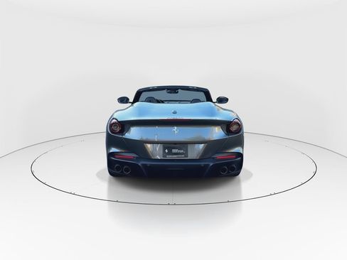 Used 2023 Ferrari Portofino M RWD image 7