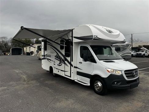 Used 2020 Mercedes-Benz Sprinter 3500 image 3