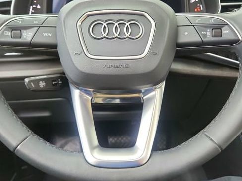 Used 2023 Audi Q8 Premium Plus w/ Premium Plus Package image 39