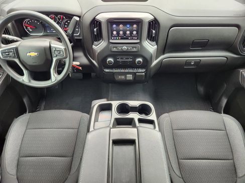 Used 2022 Chevrolet Silverado 1500 Custom w/ Safety Confidence Package image 5