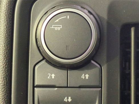 Used 2021 Chevrolet Silverado 2500 Custom w/ Custom Value Package image 24