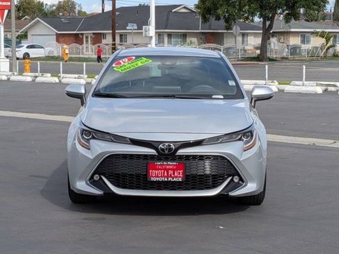 Used 2019 Toyota Corolla XSE image 2