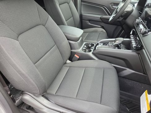 New 2026 Chevrolet Colorado LT RWD image 10