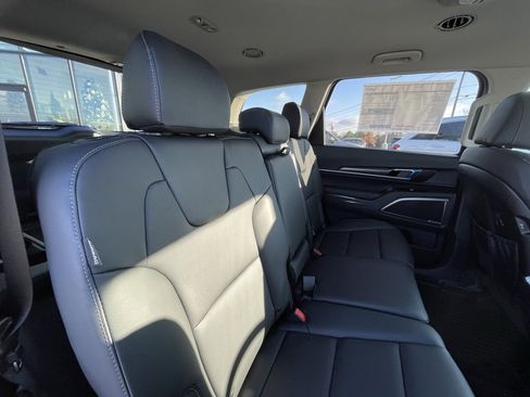 New 2025 Kia Telluride LX image 27