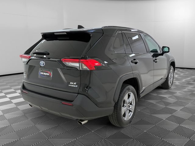 Used 2023 Toyota RAV4 XLE w/ Convenience Package AWD/4WD image 5