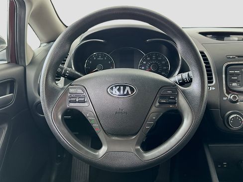 Used 2018 Kia Forte LX FWD image 17