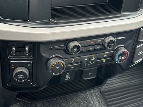 New 2026 Ford F550 4x4 Supercab Super Duty image 19