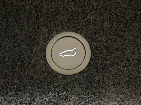 Used 2021 Tesla Model S Plaid image 45