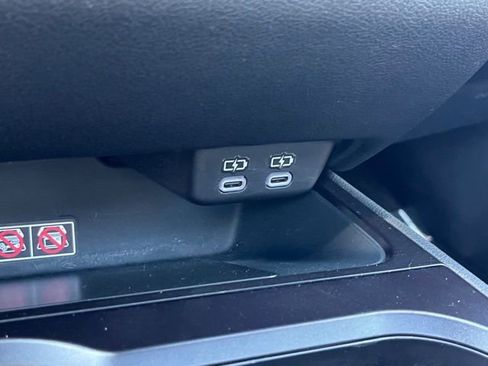 Used 2024 Lexus UX 250h F Sport image 44