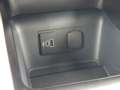 New 2026 Ford Explorer Active w/ Active Comfort Package image 26