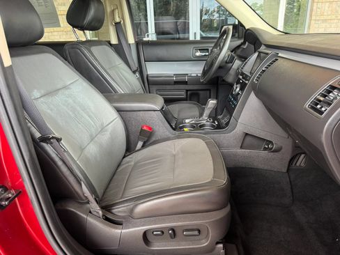 Used 2014 Ford Flex Limited w/ Equipment Group 303A AWD/4WD image 26