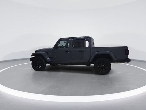 Certified 2024 Jeep Gladiator Sport image 2