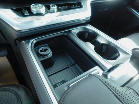 New 2026 Ford Expedition Max Platinum image 33