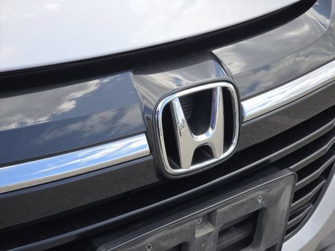 Used 2016 Honda HR-V EX-L image 9