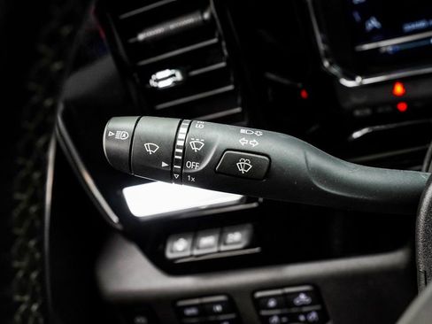 Used 2024 Chevrolet Silverado 1500 High Country w/ Technology Package image 37