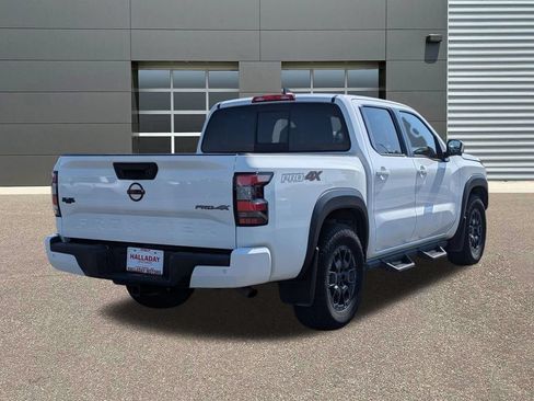 Used 2022 Nissan Frontier PRO-4X w/ Pro-4X Premium Package AWD/4WD image 5