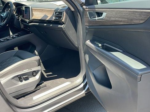 New 2025 Volkswagen Atlas SEL Premium R-Line image 35