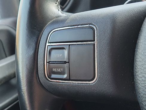 Used 2012 Jeep Wrangler Unlimited Sport image 21