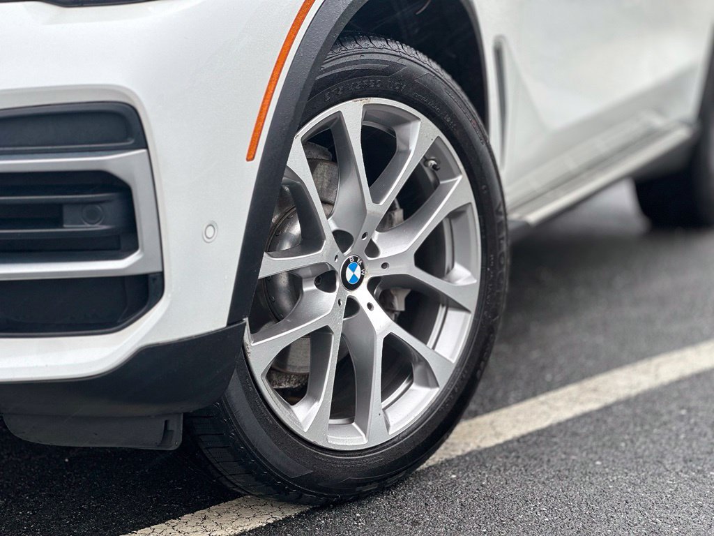 Certified 2022 BMW X5 xDrive40i AWD/4WD image 11